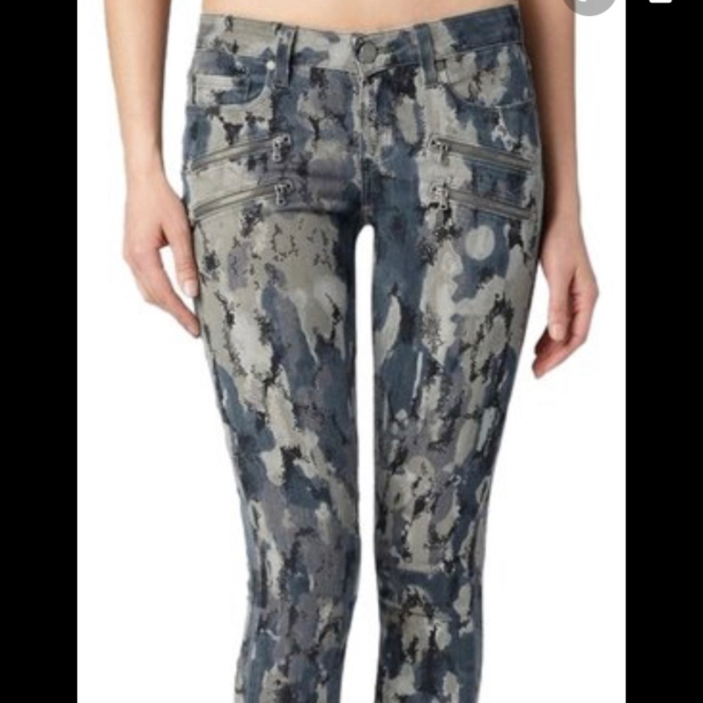 Paige Edgemont Camouflage jeans size 26